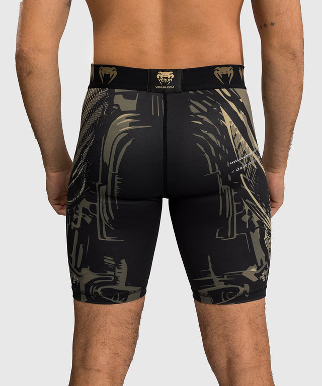 Shorts de compression Venum Invader – Noir/Sable