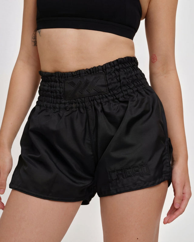 Caged Muay-Thai-Shorts Classic – Schwarz/Schwarz Damen