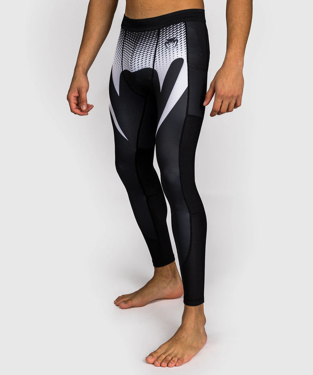 Venum No Gi Spats – Schwarz/Weiß