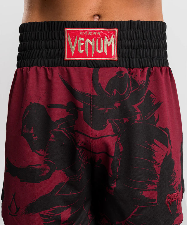 Venum x Assassin's Creed Shadows Bokseshorts - Burgundy/Sort