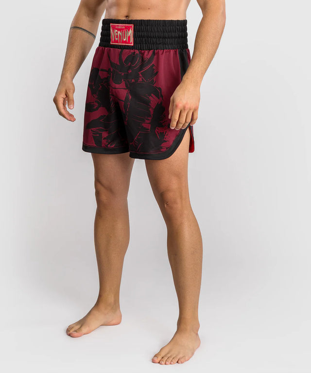 Venum x Assassin's Creed Shadows Bokseshorts - Burgundy/Sort