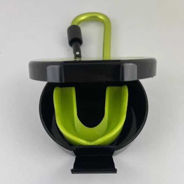 Astuccio Paradenti Damage Control con Moschettone – Nero/Verde