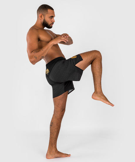 Pantaloncini MMA Venum x Ares – Nero/Oro