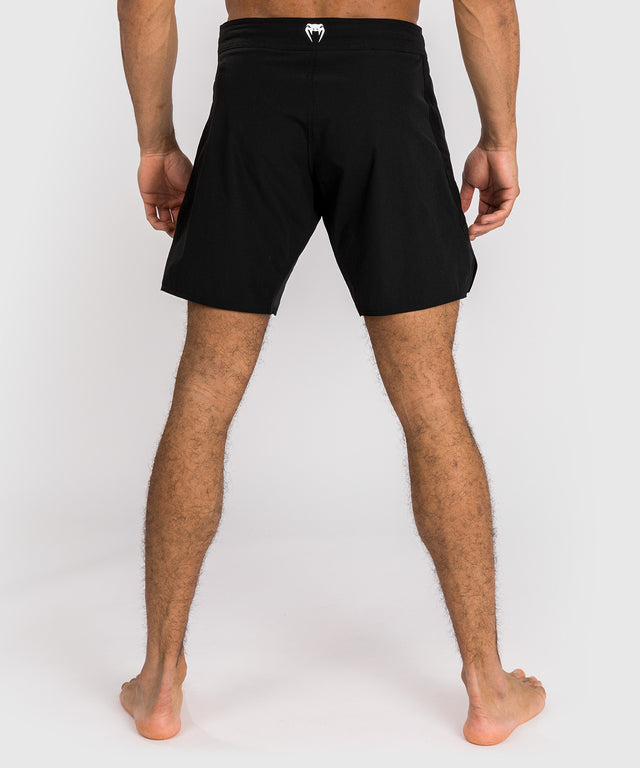 Venum MMA-shorts Contender – Sort/Hvid