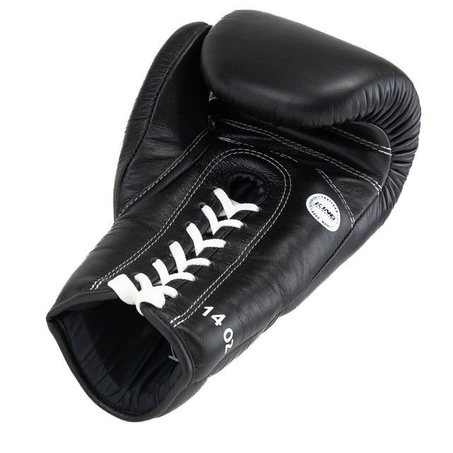 Mănuși de box King Pro Boxing XK cu închidere cu șireturi – Negru/Alb