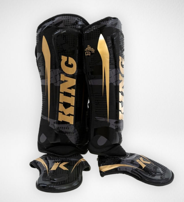 King Pro Boxing Schienbeinschoner Shogun – Schwarz/Gold