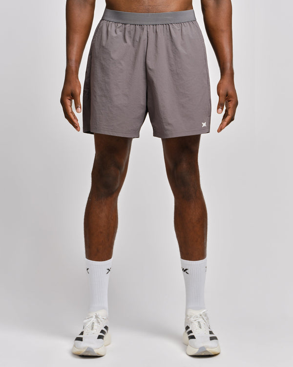 Shorts d'entraînement Caged Essential – Gris