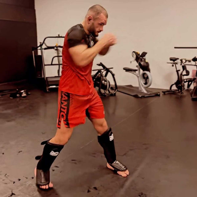 Phantom Athletics MMA-Shorts EVO Apex – Rot