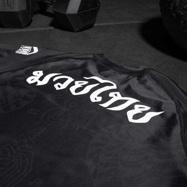 Phantom Athletics Rashguard Sak Yant – Sort/Grå