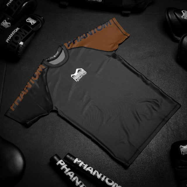 Rashguard Phantom Athletics Ranked – Marron