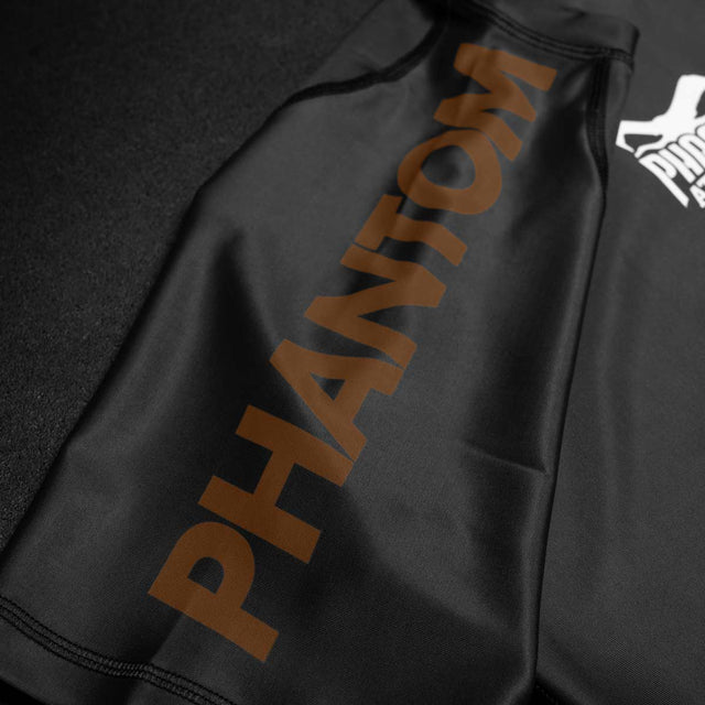 Rashguard Phantom Athletics Ranked – Marron