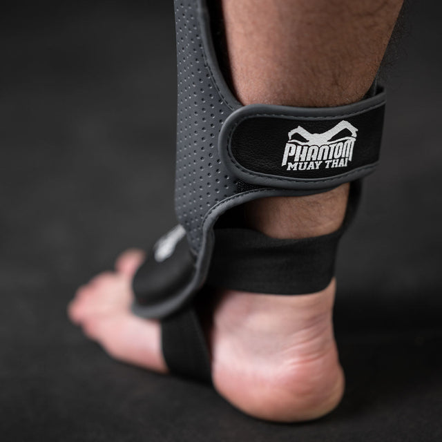 Phantom Athletics Benskydd MT-Pro - Svart/Grå