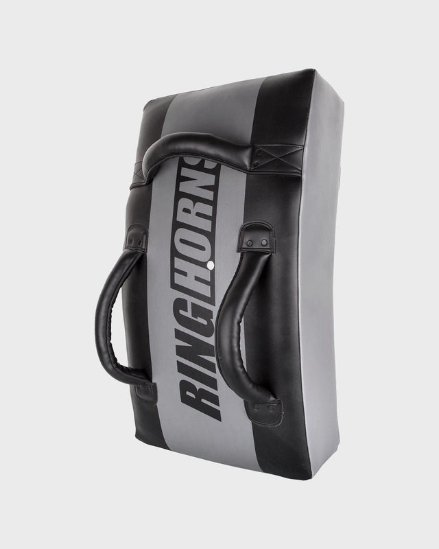 Ringhorns Kopací blok Charger – Černý