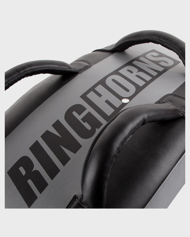 Ringhorns Kopací blok Charger – Černý