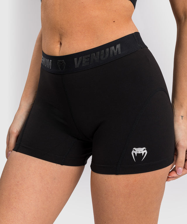 Venum Elevate Shorts til kvinder - Sort