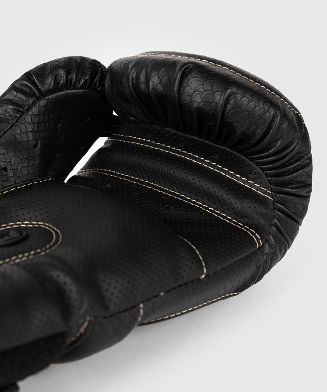 Luvas de boxe Venum Impact Evo Scales – Preto