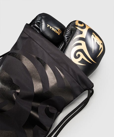 Boxerské rukavice Venum x Mike Tyson Giant 2.0 Pro – Černé/Zlaté