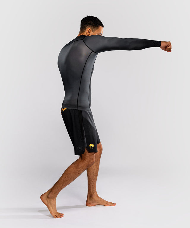 Rashguard Venum Attack – Nero/Oro