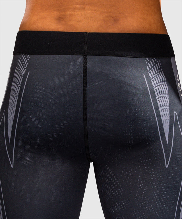 Shorts de compression Venum Amazonia Reborn – Noir/Gris
