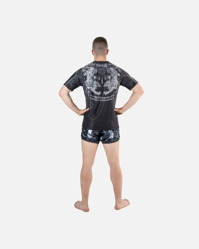 Camiseta 8 WEAPONS Functional – Negro/Gris