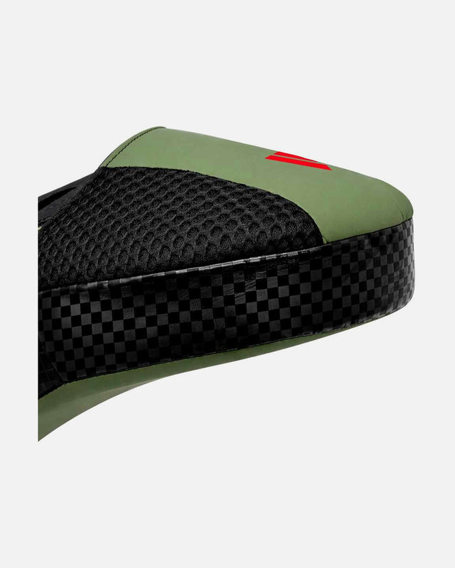 Pao Adidas Combat 50 – Verde/Roșu