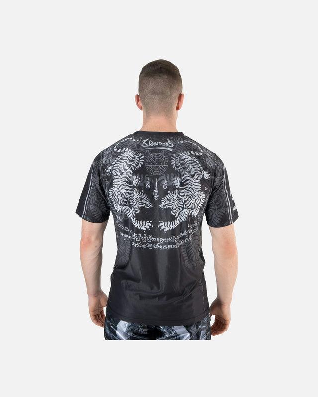 Camiseta 8 WEAPONS Functional – Negro/Gris