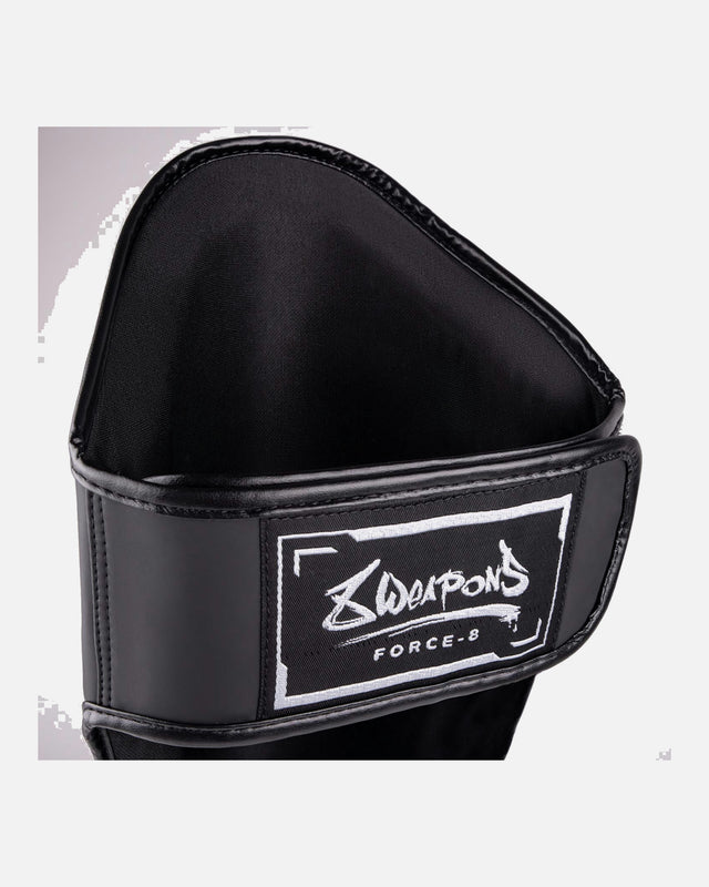 Caneleiras 8 WEAPONS Force 8 – Preto