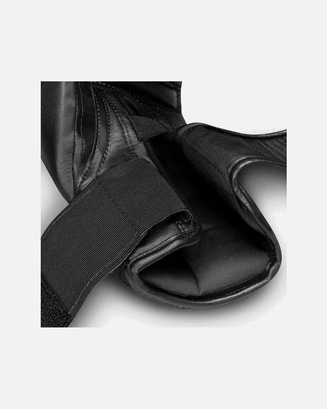 Hayabusa x Marvel Boxhandschuhe Black Panther – Schwarz