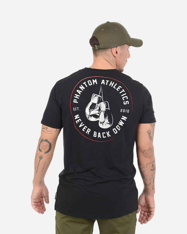 Tricou Phantom Athletics Never Back Down – Negru